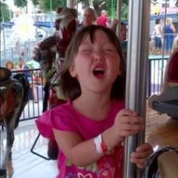 Meet your Posher, Ava grace - Picture 1 of 1